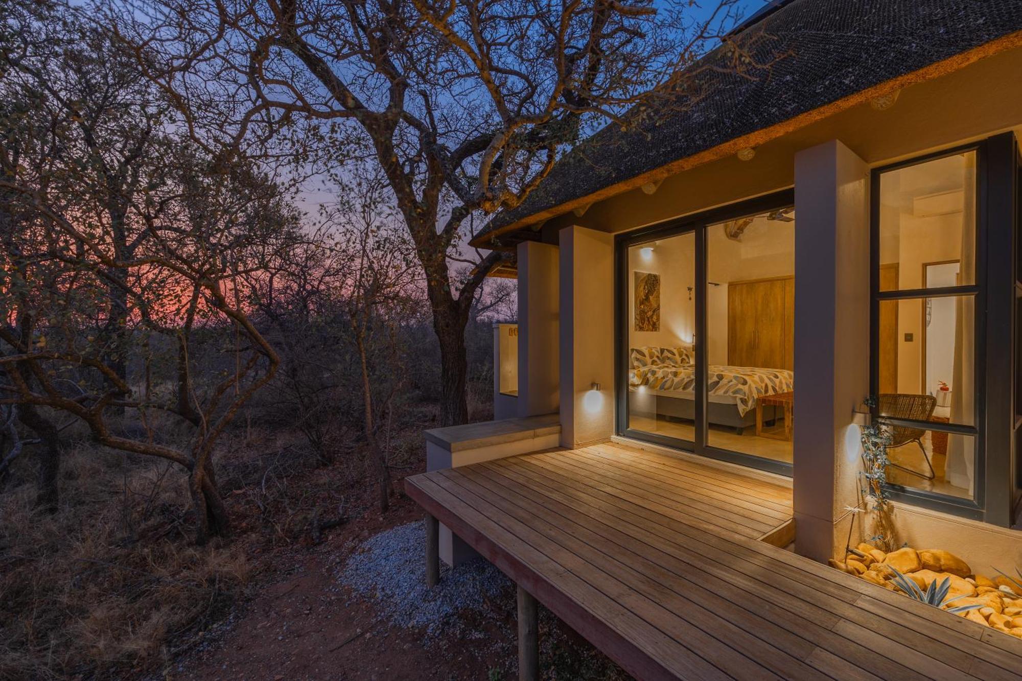 Villa Lanterfant - Luxury Stay In Nature - Solar Powered Hoedspruit Exterior photo